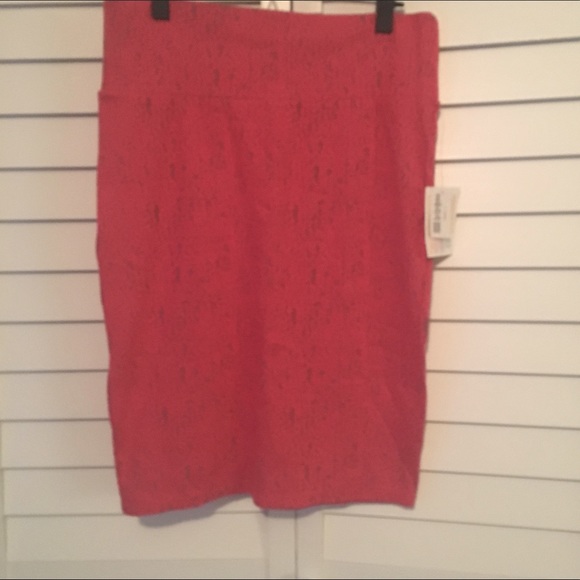 💕NWT Lularoe Cassie - Picture 2 of 3